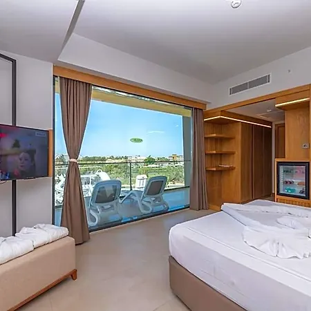 Lrs Akadia Luxury (adults Only) 5* Side