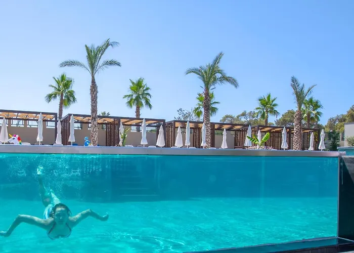 Hotel Lrs Akadia Luxury (adults Only) Sidé